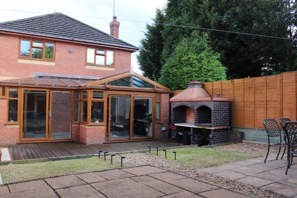 Cosy 3 Bedroom 2 Bathroom House With Parking Sheldon (West Midlands) Exterior foto